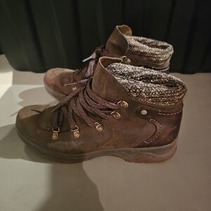 Merrell Dark Brown Winter Boots